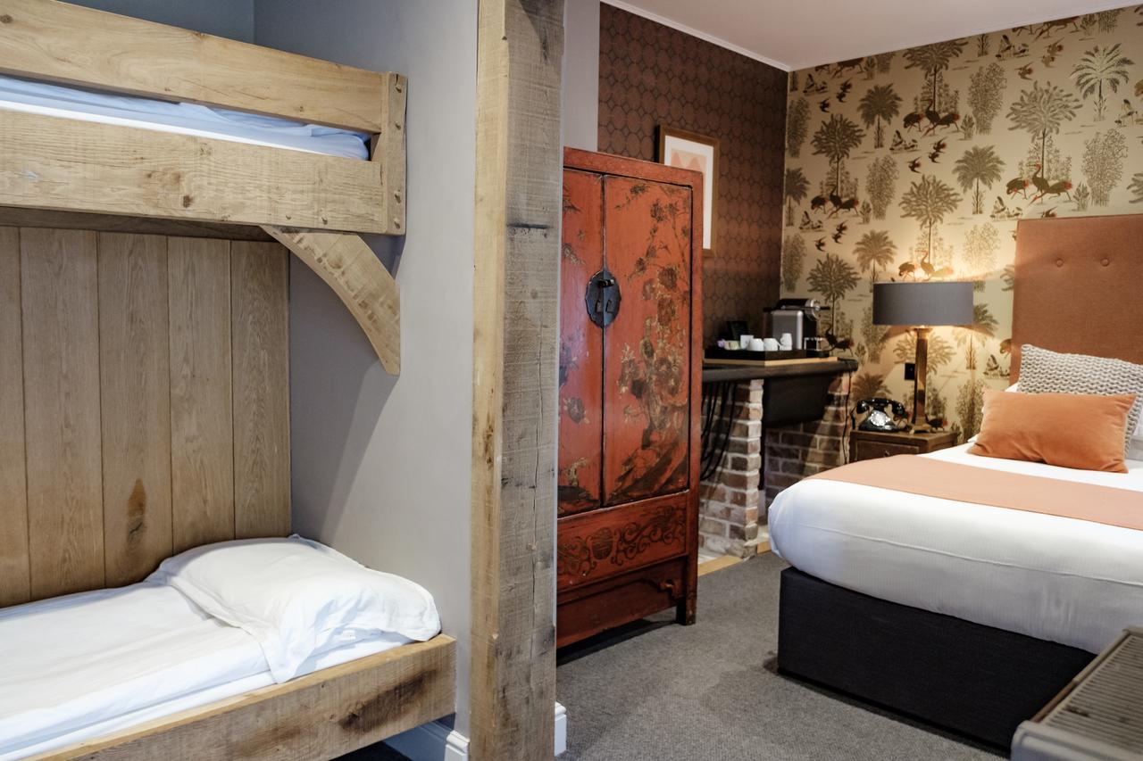 The Bull Hotel Bridport Ngoại thất bức ảnh