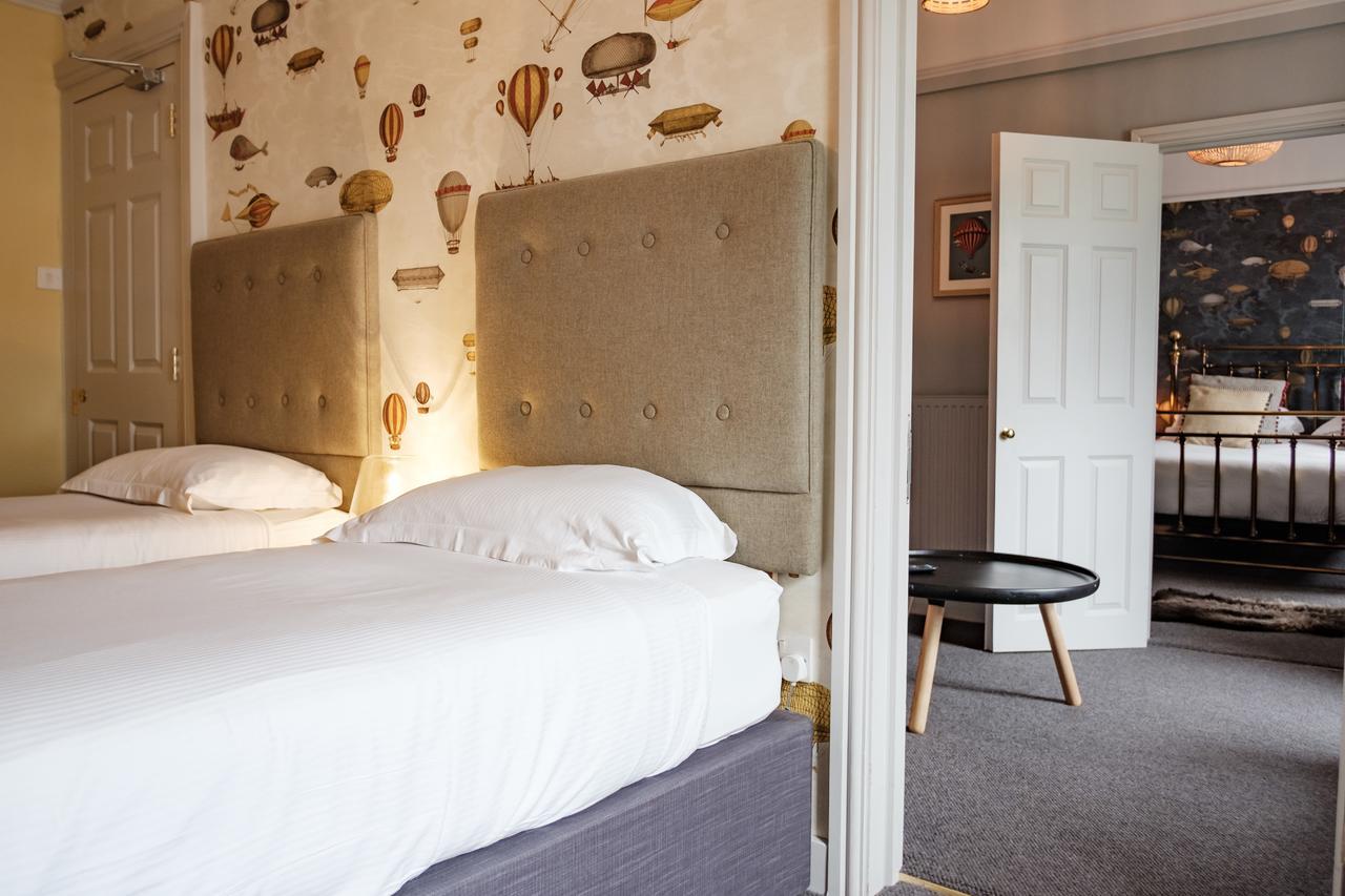 The Bull Hotel Bridport Ngoại thất bức ảnh