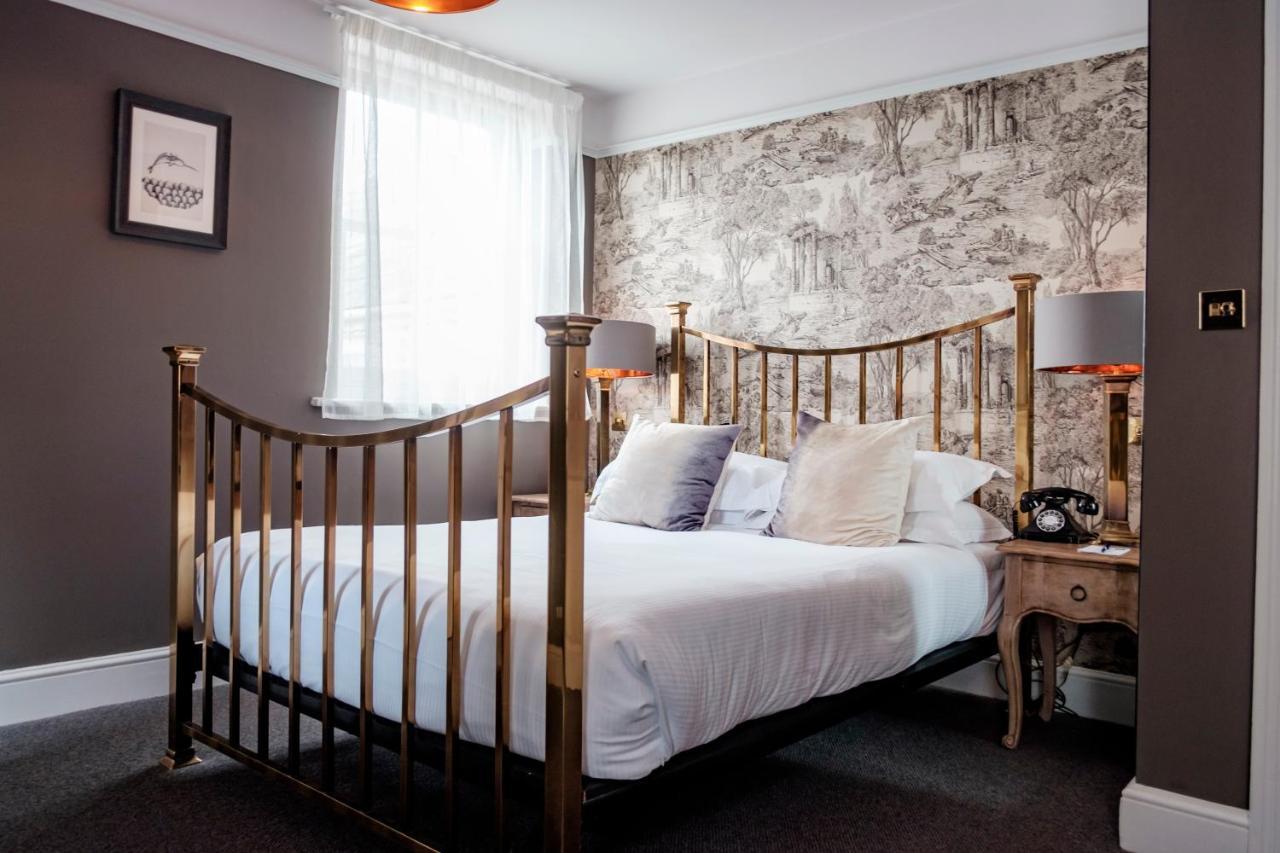 The Bull Hotel Bridport Ngoại thất bức ảnh