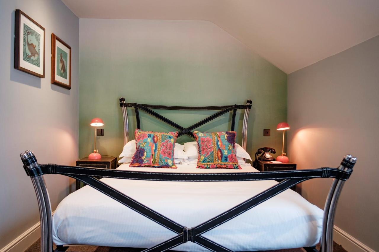 The Bull Hotel Bridport Ngoại thất bức ảnh