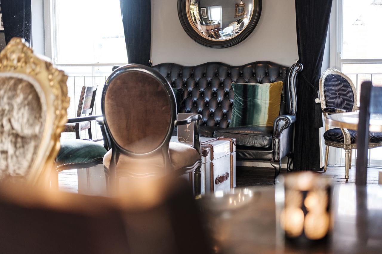 The Bull Hotel Bridport Ngoại thất bức ảnh