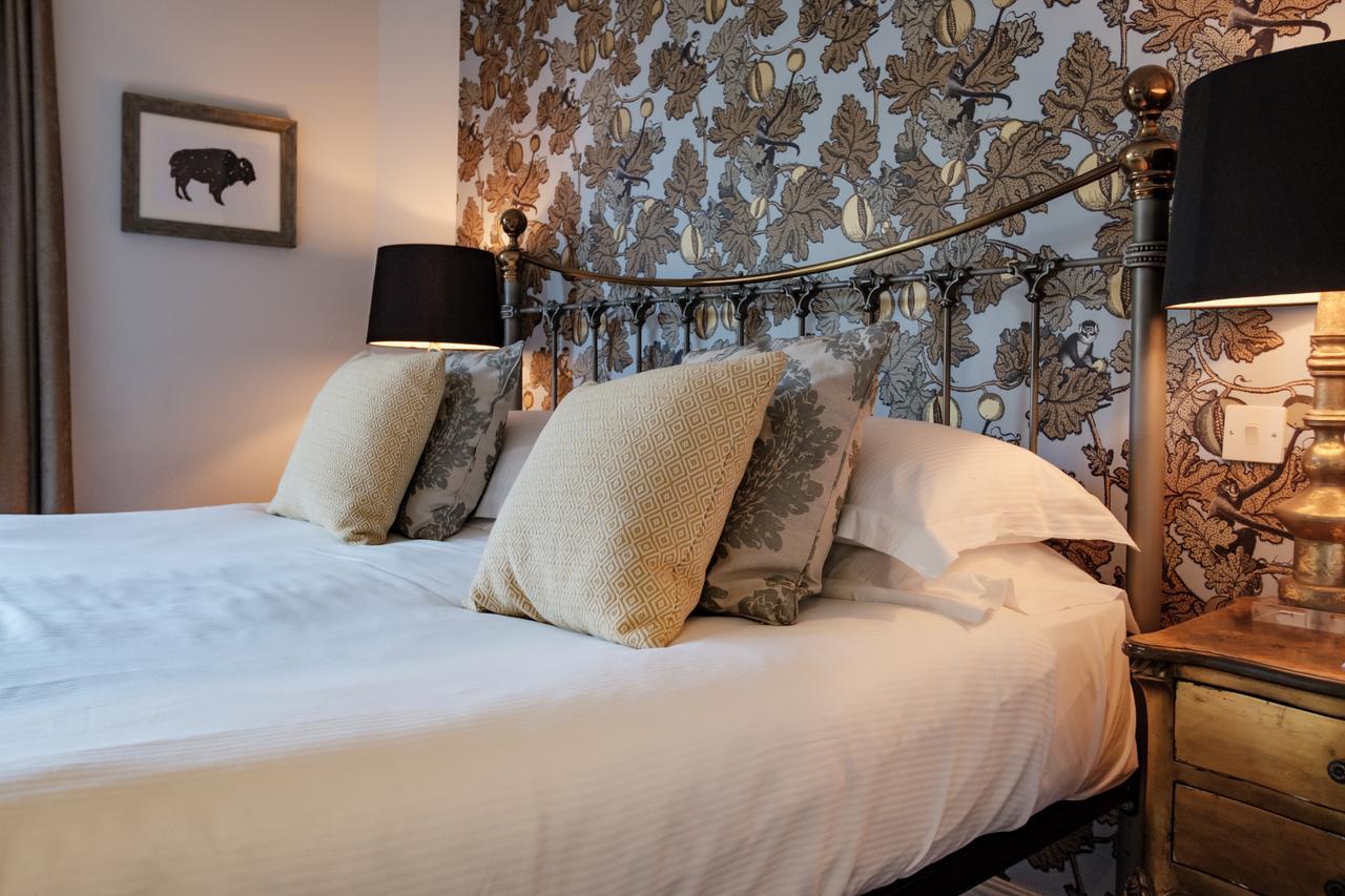 The Bull Hotel Bridport Ngoại thất bức ảnh